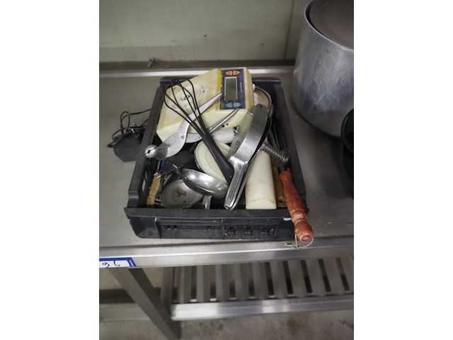 Nn washing table - afbeelding 7 van  7