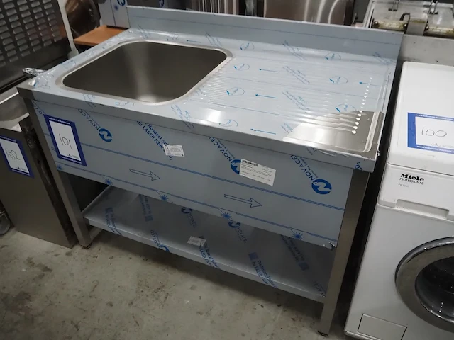 Nn washing table - afbeelding 1 van  4