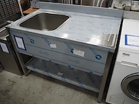 Nn washing table