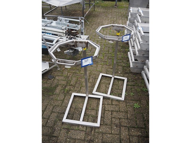 Nn waste bin holders - afbeelding 1 van  2