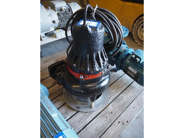 Nn water pump - afbeelding 2 van  8