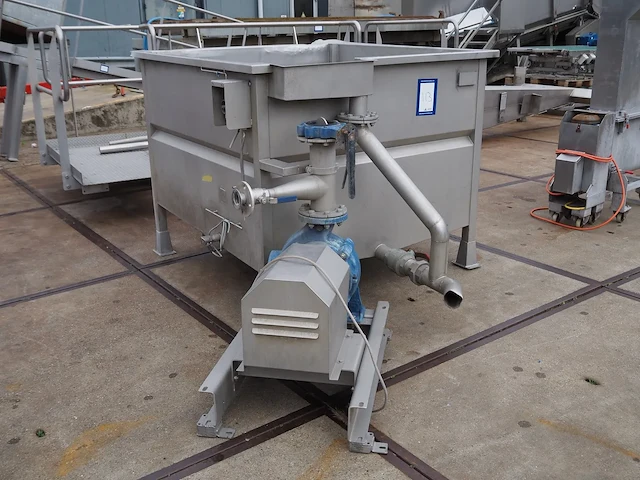 Nn water tub - afbeelding 2 van  6