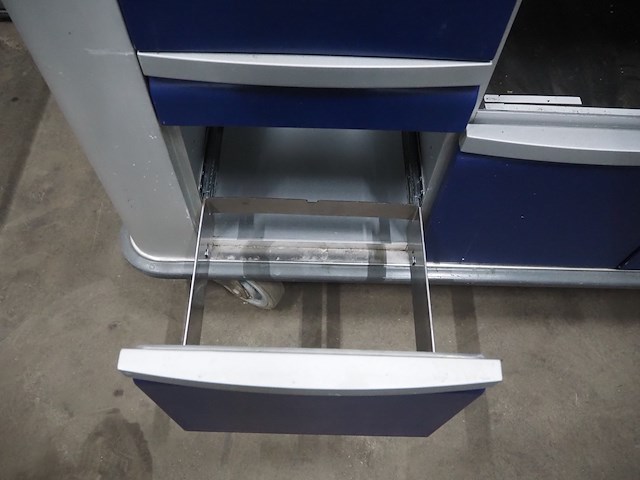 Nn work bench - afbeelding 7 van  9