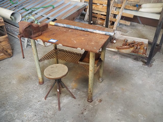 Nn working table - afbeelding 1 van  6