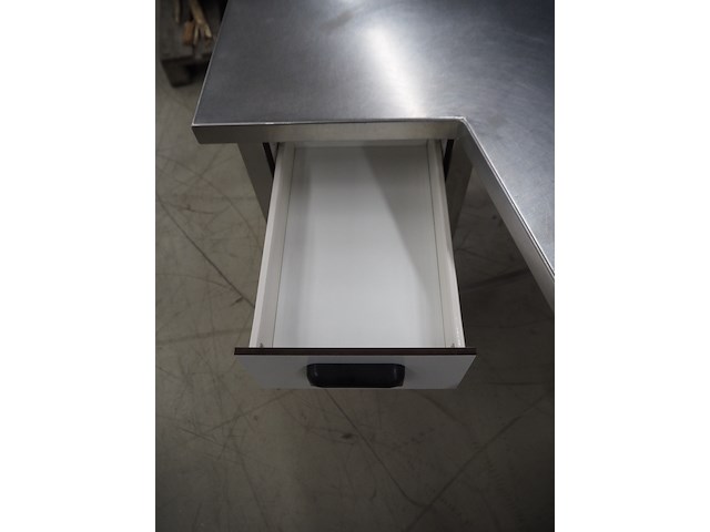 Nn working table - afbeelding 4 van  4