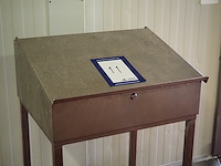 Nn writing desk - afbeelding 3 van  5