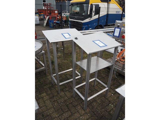 Nn writing desks - afbeelding 1 van  3