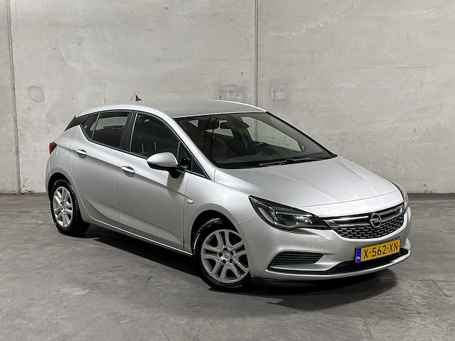 No reserve: opel astra 1.6 cdti innovation 110pk 2018, x-562-xn - afbeelding 44 van  45