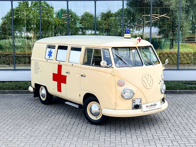 No reserve: volkswagen t1 ambulance transporter 1500-27 1965, be-02-41 - afbeelding 7 van  76