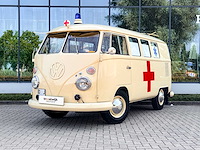No reserve: volkswagen t1 ambulance transporter 1500-27 1965, be-02-41 - afbeelding 1 van  76