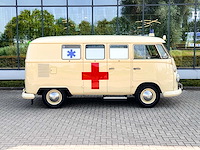 No reserve: volkswagen t1 ambulance transporter 1500-27 1965, be-02-41 - afbeelding 13 van  76