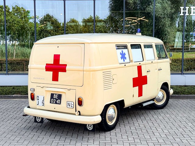 No reserve: volkswagen t1 ambulance transporter 1500-27 1965, be-02-41 - afbeelding 17 van  76