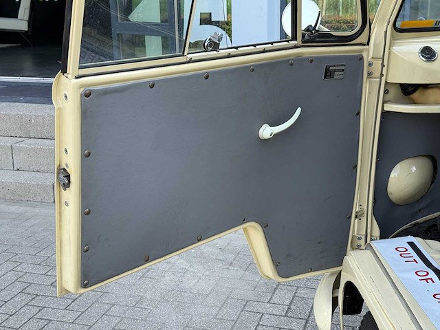 No reserve: volkswagen t1 ambulance transporter 1500-27 1965, be-02-41 - afbeelding 28 van  76