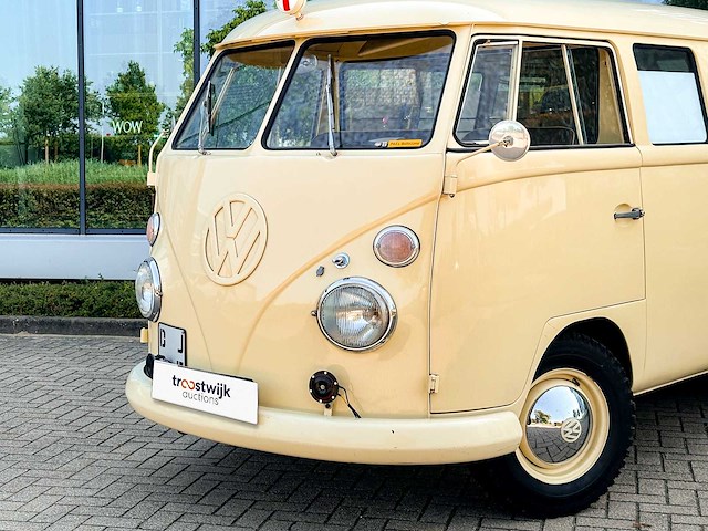No reserve: volkswagen t1 ambulance transporter 1500-27 1965, be-02-41 - afbeelding 34 van  76