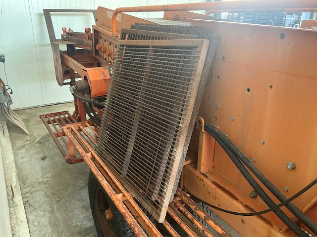 Nobels bloembollen opschepmachine - afbeelding 2 van  22