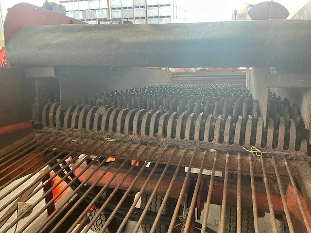 Nobels bloembollen opschepmachine - afbeelding 5 van  22