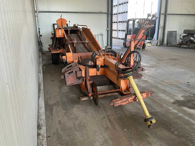 Nobels bloembollen opschepmachine - afbeelding 12 van  22