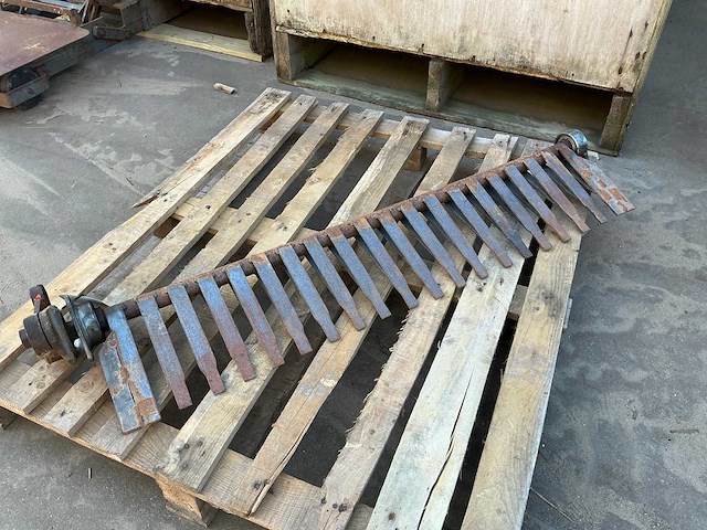 Nobels klepelas - afbeelding 1 van  3