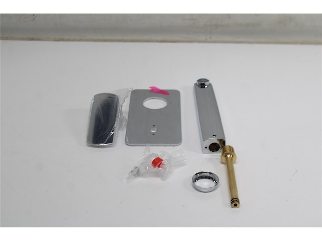 Nobili mengkraan voor wandmontage met uitloop 200 mm verchroomd - afbeelding 2 van  3