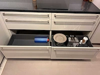 Nobilia - hoek showroomkeuken met siemens apparatuur - afbeelding 7 van  25