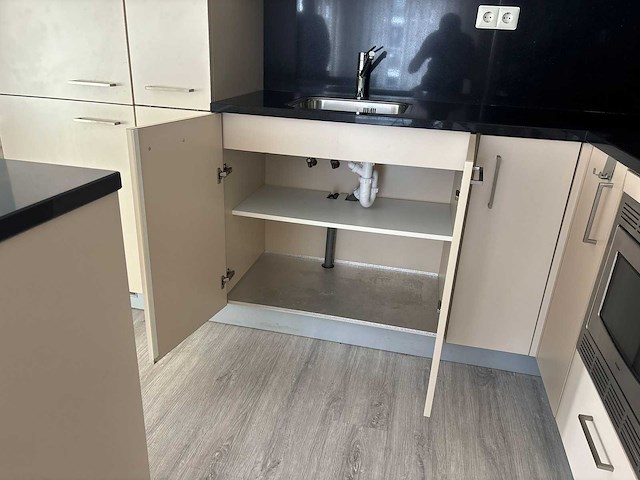 Nobilia - keuken met apparatuur - afbeelding 2 van  11