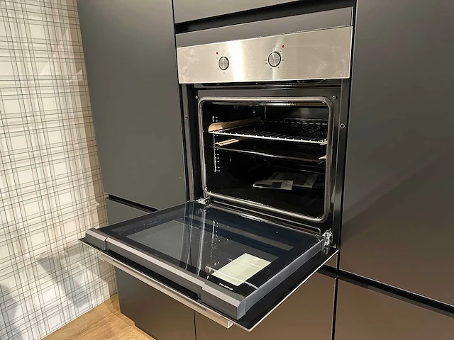 Nobilia - senso lak,leigrijs premium mat - kitchen arrangement - afbeelding 9 van  21