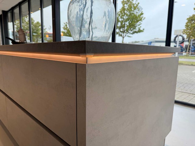 Nobilia - showroomkeuken met apparatuur - afbeelding 3 van  36