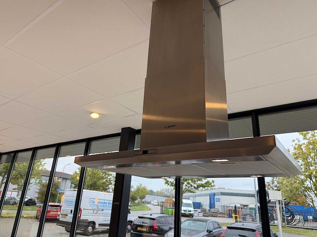 Nobilia - showroomkeuken met apparatuur - afbeelding 27 van  36