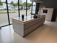 Nobilia - showroomkeuken met apparatuur - afbeelding 23 van  36