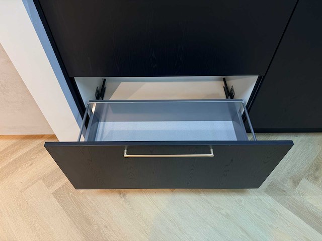 Nobilia - showroomkeuken met apparatuur - afbeelding 27 van  30