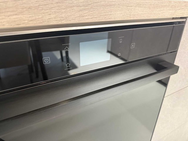 Nobilia - showroomkeuken met bauknecht/elica apparatuur - afbeelding 24 van  43