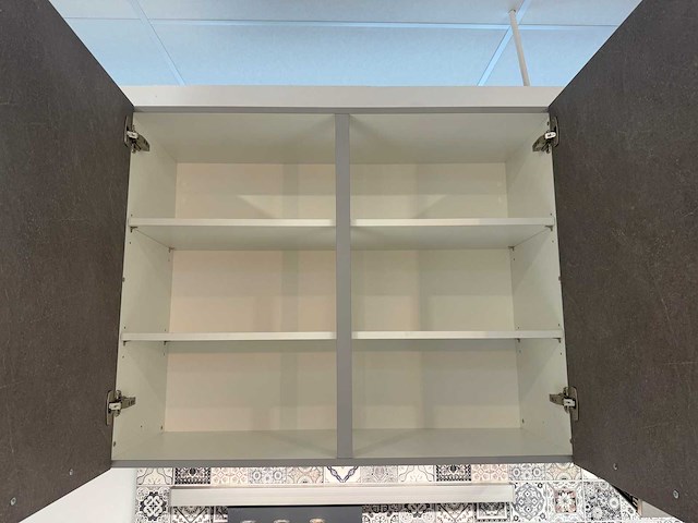 Nobilia - showroomkeuken met bauknecht/elica apparatuur - afbeelding 41 van  43