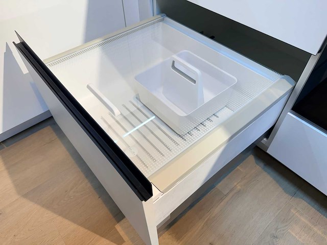 Nobilia - showroomkeuken met beko apparatuur - afbeelding 12 van  38