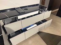 Nobilia - showroomkeuken met bora/siemens apparatuur - afbeelding 29 van  31
