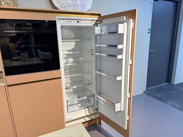 Nobilia - showroomkeuken met bosch apparatuur - afbeelding 27 van  35