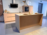 Nobilia - showroomkeuken met bosch apparatuur - afbeelding 23 van  35
