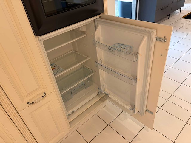 Nobilia - showroomkeuken met faber/m system apparatuur - afbeelding 5 van  36