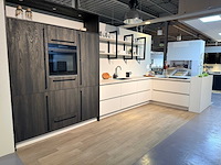 Nobilia - showroomkeuken met frilec apparatuur - afbeelding 12 van  46