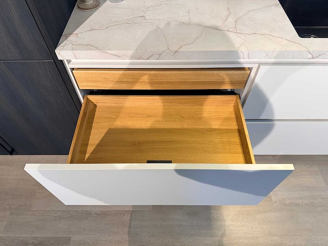 Nobilia - showroomkeuken met frilec apparatuur - afbeelding 16 van  46