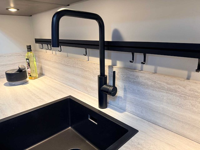 Nobilia - showroomkeuken met neff apparatuur - afbeelding 4 van  22