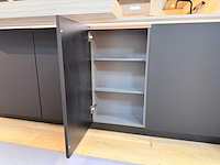 Nobilia - showroomkeuken met neff apparatuur - afbeelding 9 van  22