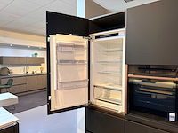 Nobilia - showroomkeuken met neff apparatuur - afbeelding 22 van  39