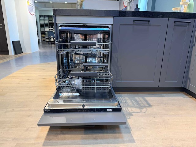Nobilia - showroomkeuken met pelgrim apparatuur - afbeelding 3 van  37