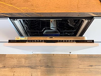 Nobilia - showroomkeuken met siemens studioline apparatuur - afbeelding 13 van  32