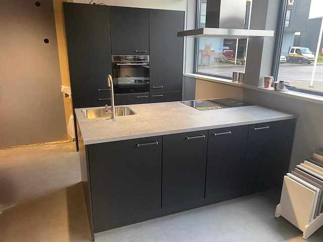 Nobilia - showroomkeuken - afbeelding 1 van  27