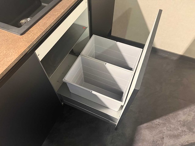 Nobilia - showroomkeuken - afbeelding 2 van  25