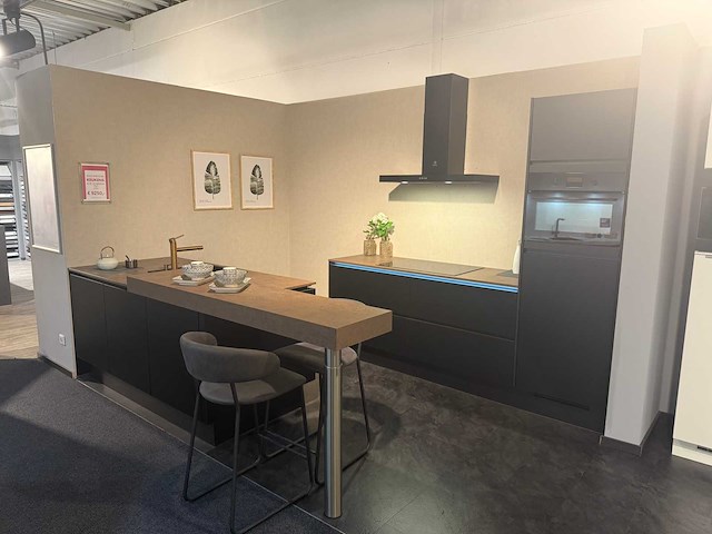 Nobilia - showroomkeuken - afbeelding 1 van  25