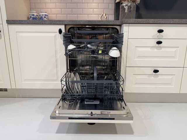 Nobilia - showroomkeuken - afbeelding 5 van  44