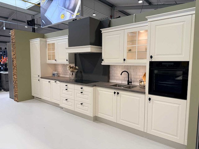 Nobilia - showroomkeuken - afbeelding 12 van  44