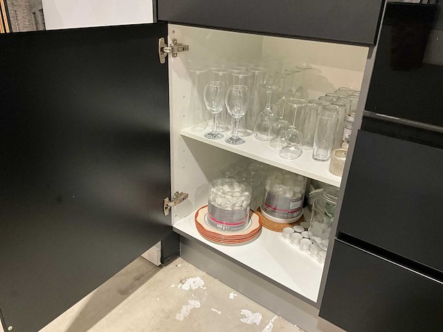 Nobilia corneille keukeneiland met achterwand - afbeelding 16 van  26